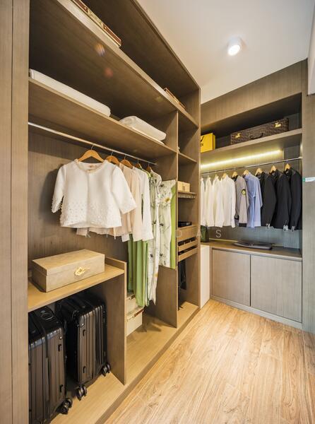 Cluster House for Sale in Forest City (Gelang Patah) - Kyle Das - Closet - PropertyGuru.com.my