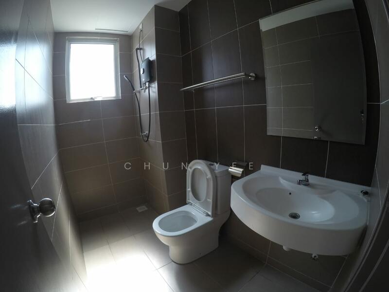 Condominium for Sale at Platinum Splendor Residence - Chun Yee - Bathroom - PropertyGuru.com.my