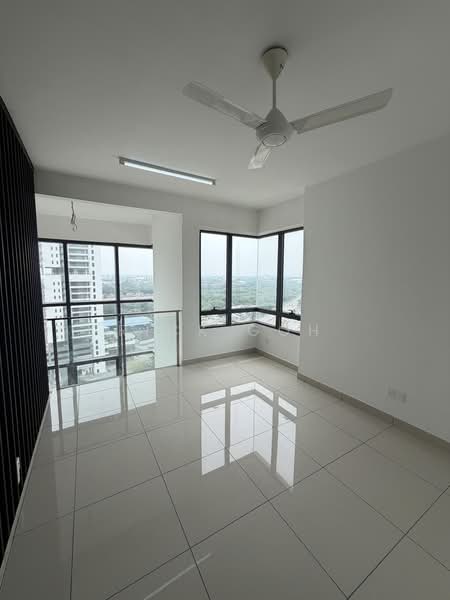 Servis Apartment untuk Dijual di Woodsbury Suites - Rick Goh - View - PropertyGuru.com.my