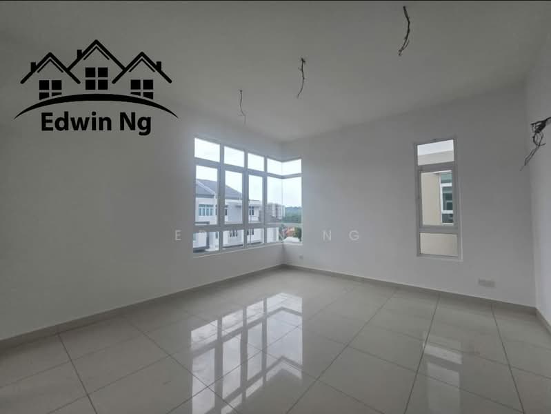 Rumah Berkembar untuk Dijual di Sungai Ara (Penang) - Edwin Ng - Living Room - PropertyGuru.com.my