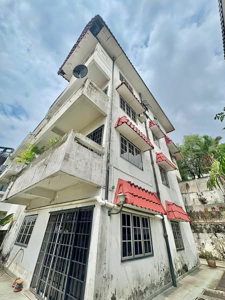 Semi-Detached House for Sale in Jalan Klang Lama (Old Klang Road) (Kuala Lumpur) - Ivan Tan - Exterior - PropertyGuru.com.my