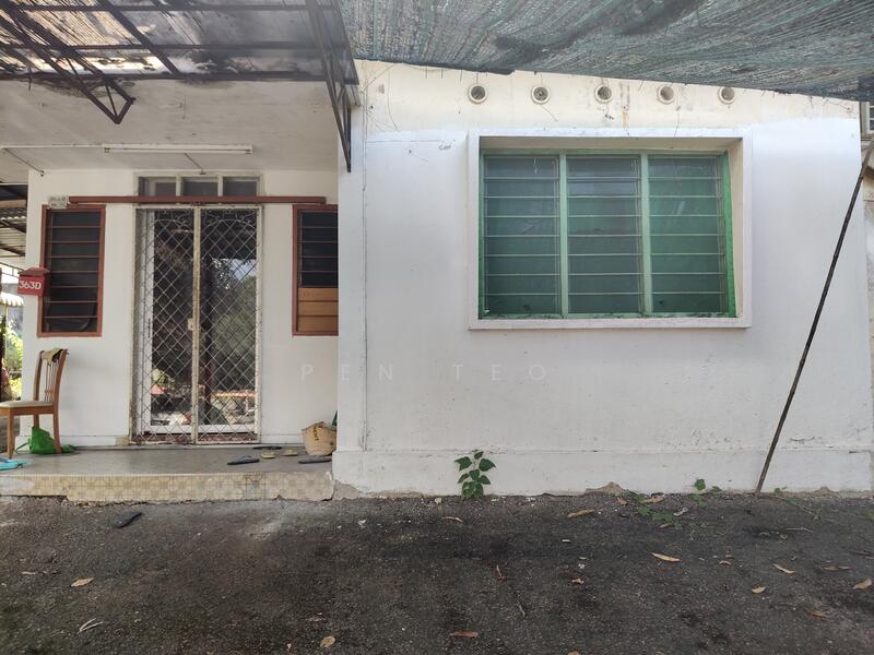 Commercial Bungalow for Rent in Taman Tun Sardon (Gelugor) - Pen Teo - Front View - PropertyGuru.com.my