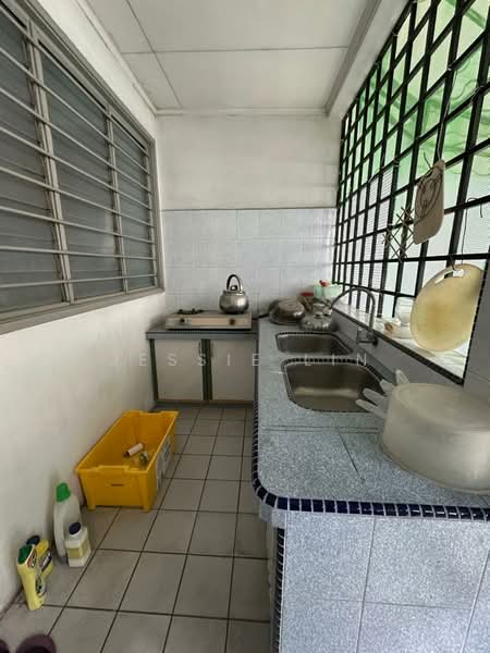 2-storey Terraced House for Sale in Bandar Sri Damansara (Selangor) - Jessie Lin - Kitchen - PropertyGuru.com.my