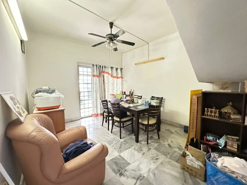 2-storey Terraced House for Sale in Bandar Sri Damansara (Selangor) - Jessie Lin - Dining Room - PropertyGuru.com.my
