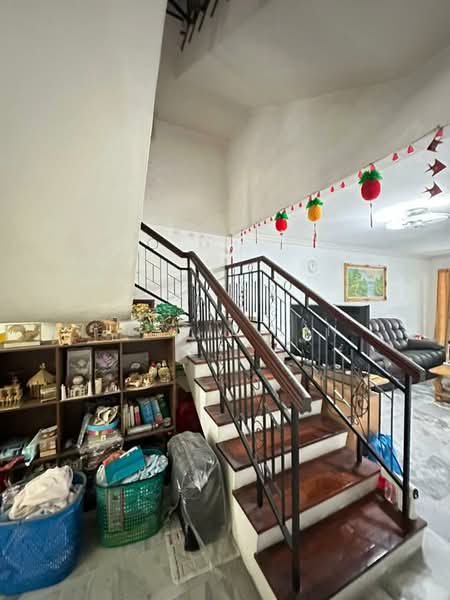 2-storey Terraced House for Sale in Bandar Sri Damansara (Selangor) - Jessie Lin - Living Room - PropertyGuru.com.my