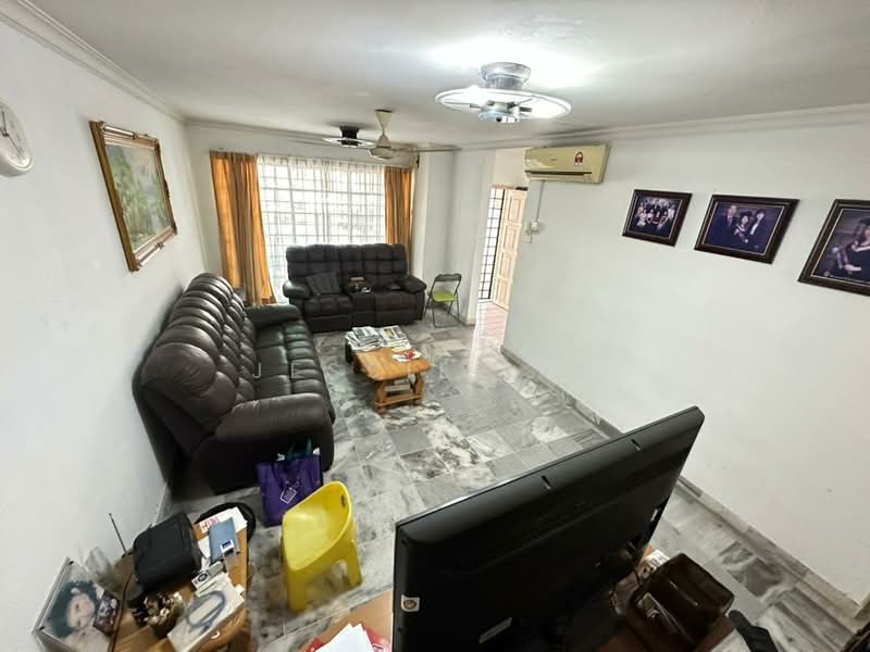 2-storey Terraced House for Sale in Bandar Sri Damansara (Selangor) - Jessie Lin - Living Room - PropertyGuru.com.my