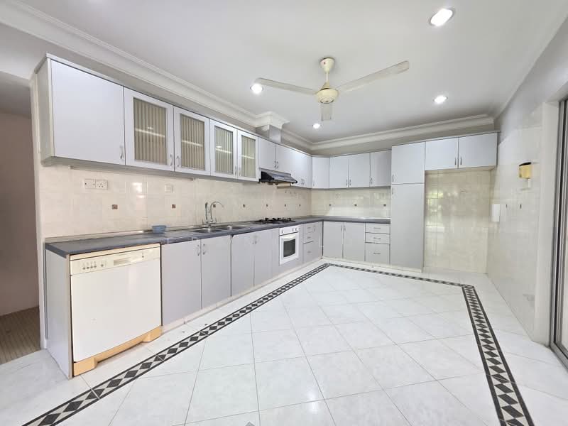 Bungalow House for Sale in Taman U Thant (Ampang) - Frank Low - Kitchen - PropertyGuru.com.my