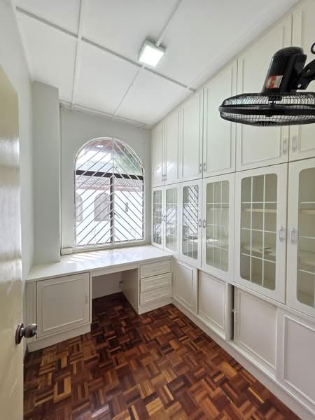 Bungalow House for Sale in Taman U Thant (Ampang) - Frank Low - Study - PropertyGuru.com.my