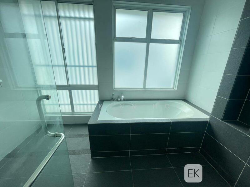 Untuk Disewa - Partially Furnished 2 Sty Bangalow Corner Bandar Parklands Klang
