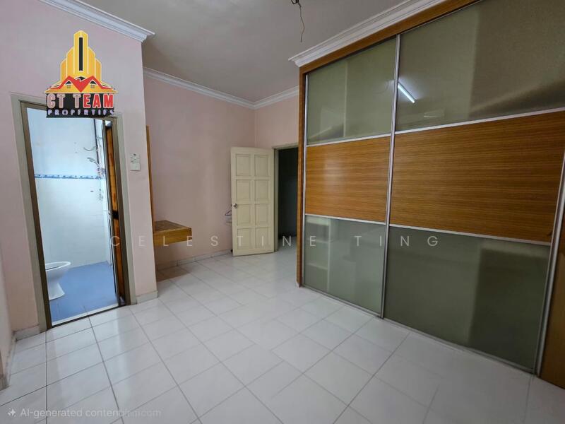 [Full Loan I Renovated] 2 Storey Taman Seri Mawar, Semenyih untuk Untuk Dijual - RM 350,000, Apr 2026 - Bedroom - PropertyGuru.com.my