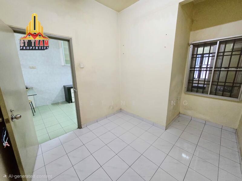 [Full Loan I Renovated] 2 Storey Taman Seri Mawar, Semenyih untuk Untuk Dijual - RM 350,000, Apr 2026 - Bedroom - PropertyGuru.com.my