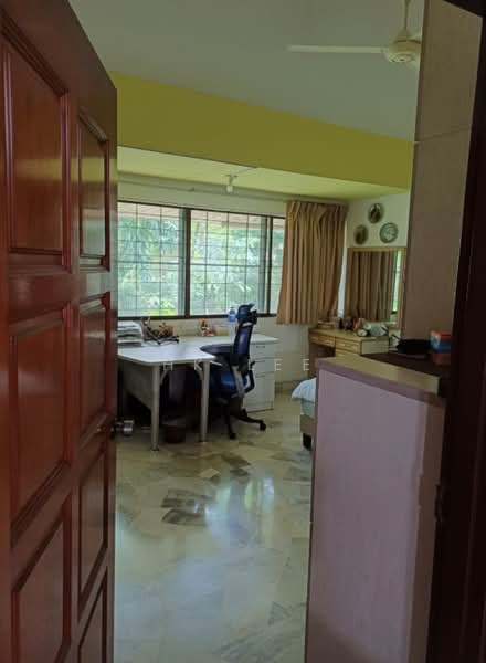 Rumah Banglo untuk Dijual di Seksyen 5 (Petaling Jaya) - HK Lee - Study - PropertyGuru.com.my