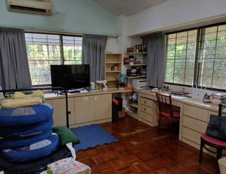 Rumah Banglo untuk Dijual di Seksyen 5 (Petaling Jaya) - HK Lee - Study - PropertyGuru.com.my