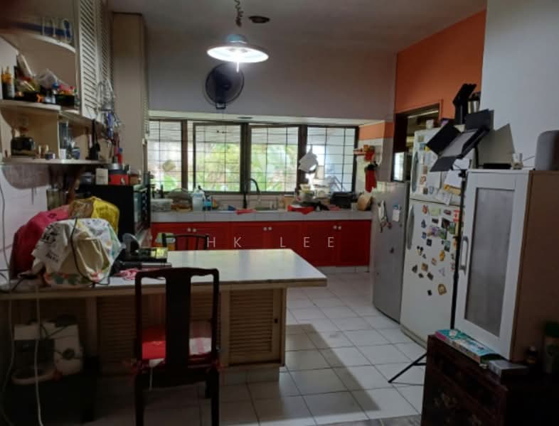 Rumah Banglo untuk Dijual di Seksyen 5 (Petaling Jaya) - HK Lee - Kitchen - PropertyGuru.com.my