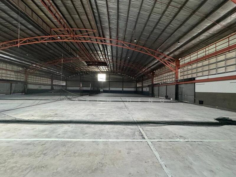 Banglo Komersial untuk Disewa di Taman Anggerik (Johor Bahru) - Karen Heng - Interior - PropertyGuru.com.my