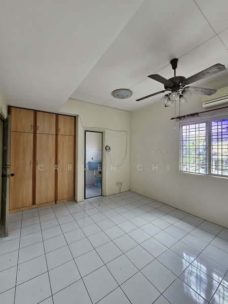 Sungai buloh untuk Untuk Dijual - RM 450,000, Apr 2026 - Bedroom - PropertyGuru.com.my