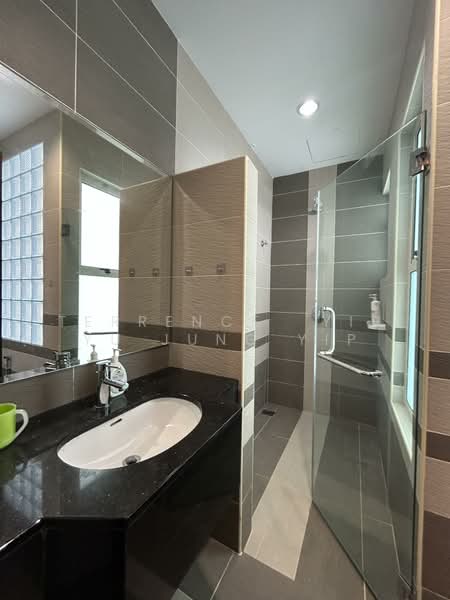 Semi-Detached House for Rent in Ampang Jaya (Ampang) - Terrence  Yip Yu Jung Yip - Bathroom - PropertyGuru.com.my