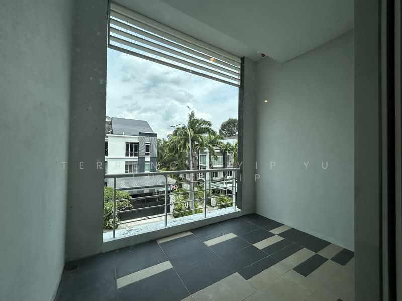 Semi-Detached House for Rent in Ampang Jaya (Ampang) - Terrence  Yip Yu Jung Yip - Balcony - PropertyGuru.com.my