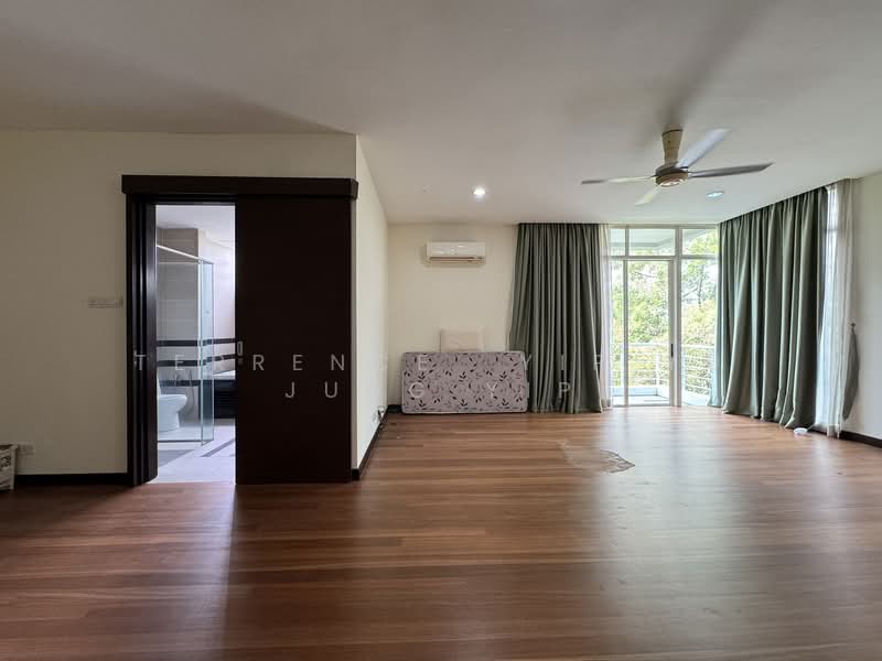 Semi-Detached House for Rent in Ampang Jaya (Ampang) - Terrence  Yip Yu Jung Yip - Bathroom - PropertyGuru.com.my