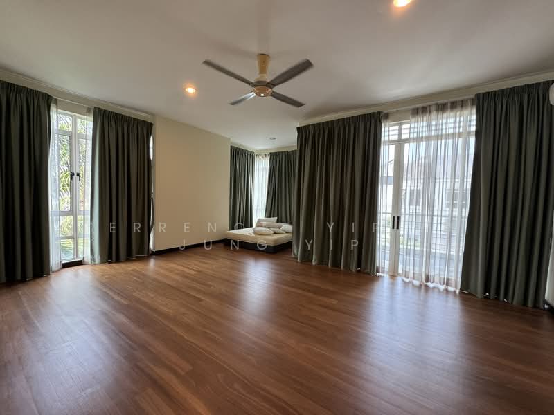 Semi-Detached House for Rent in Ampang Jaya (Ampang) - Terrence  Yip Yu Jung Yip - Bedroom - PropertyGuru.com.my