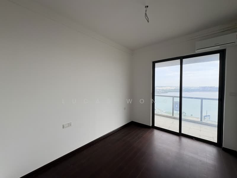 Servis Apartment untuk Dijual di R&F Princess Cove Phase 1 - Lucas Wong - Bedroom - PropertyGuru.com.my