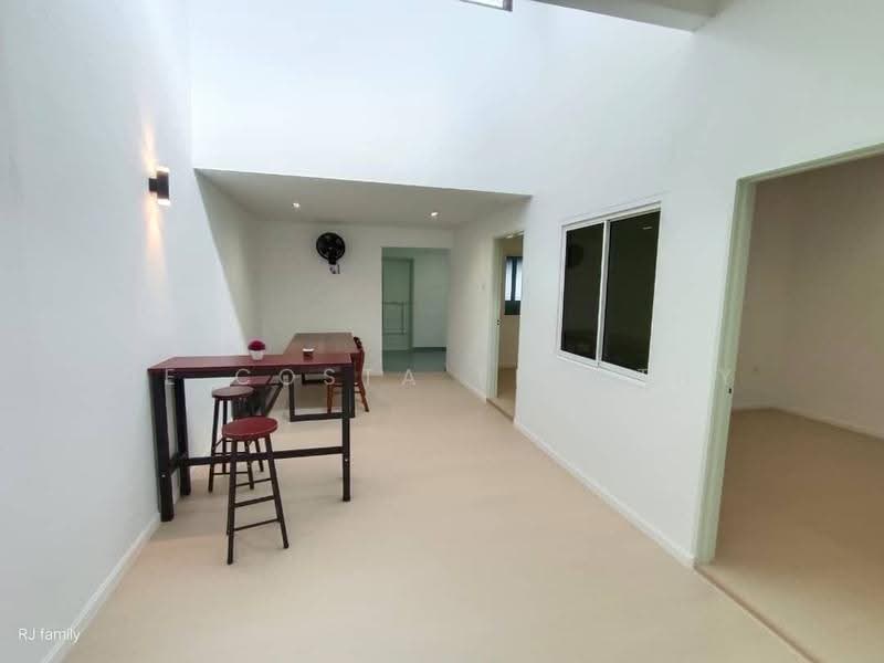 1-storey Terraced House for Sale in Taman Bukit Senjuang (Melaka City) - De Costa Timothy - Living Room - PropertyGuru.com.my