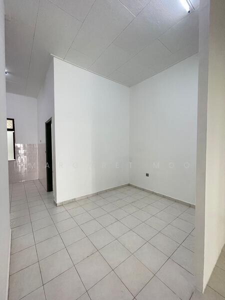 Untuk Disewa - Jalan Nibong@Taman Daya