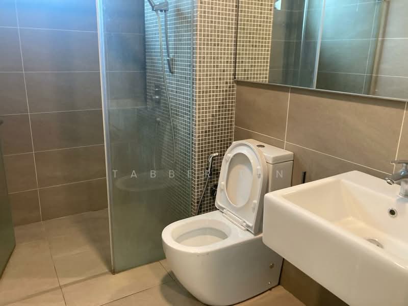 Service Residence for Rent at V Residence 2 @ Sunway Velocity - Tabber Tan - Bathroom - PropertyGuru.com.my