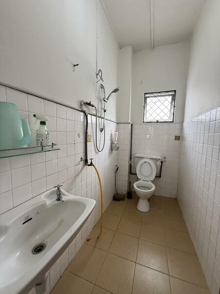 Common Bathroom