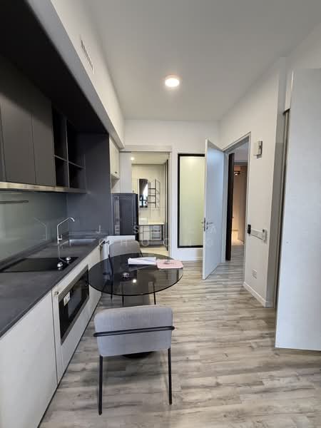 Service Residence for Rent at Millerz Square - Jessica Choong - Kitchen - PropertyGuru.com.my