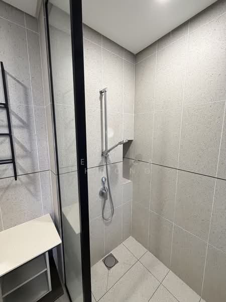 Service Residence for Rent at Millerz Square Serviced Residence - Jessica Choong - Bathroom - PropertyGuru.com.my