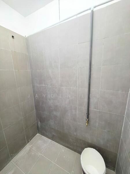 Untuk Disewa - Newly Renovated 3 unit In 1 Corner House Kg Pendamar Teluk Gedung Indah Portklang