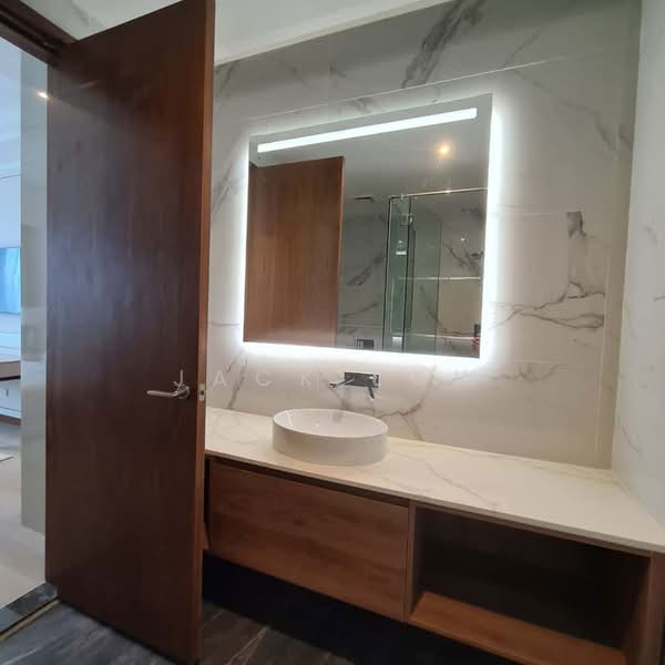 Servis Apartment untuk Disewa di Core Residence @ TRX - Jack Low - Bathroom - PropertyGuru.com.my
