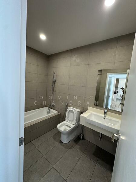Kondominium untuk Disewa di Bangsar Hill Park - Dominic Chandran - Bathroom - PropertyGuru.com.my