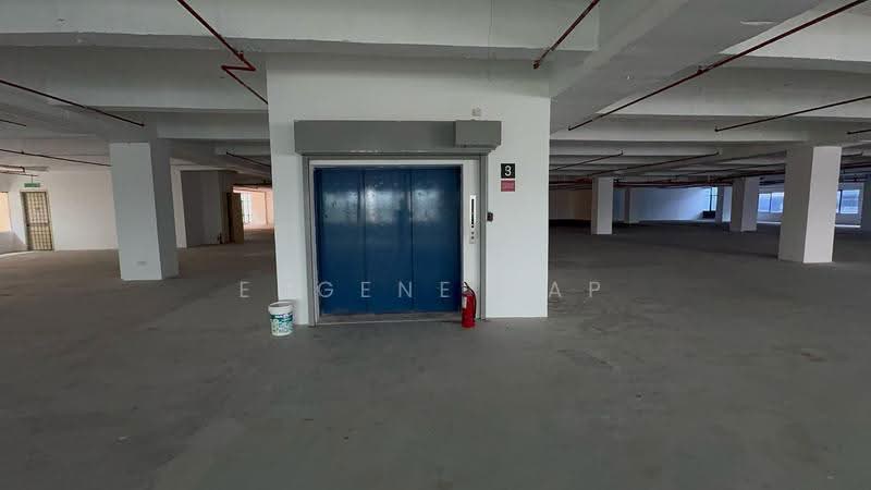 Kilang Terpisah untuk Dijual di U8, Taman Bukit Jelutong (Shah Alam) - Eugene Yap - Corridor - PropertyGuru.com.my