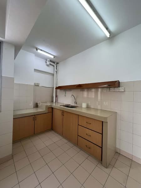 Rumah Flat untuk Dijual di Permata Fadason - Joseph Lim - Kitchen - PropertyGuru.com.my