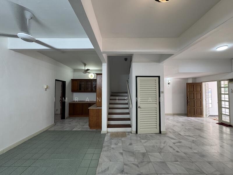 2-storey Terraced House for Sale in Bandar Sri Damansara (Selangor) - Imran Ismadi - Living Room - PropertyGuru.com.my