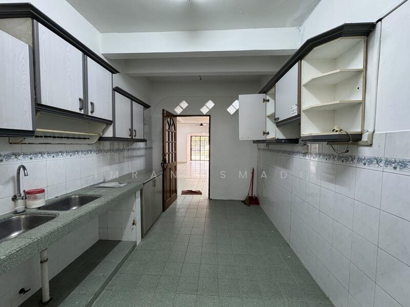 2-storey Terraced House for Sale in Bandar Sri Damansara (Selangor) - Imran Ismadi - Kitchen - PropertyGuru.com.my