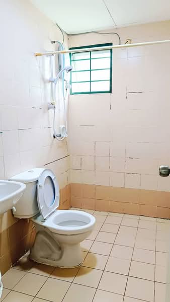 Condominium for Sale at Mentari Kondominium - Kaeryn Wong - Bathroom - PropertyGuru.com.my