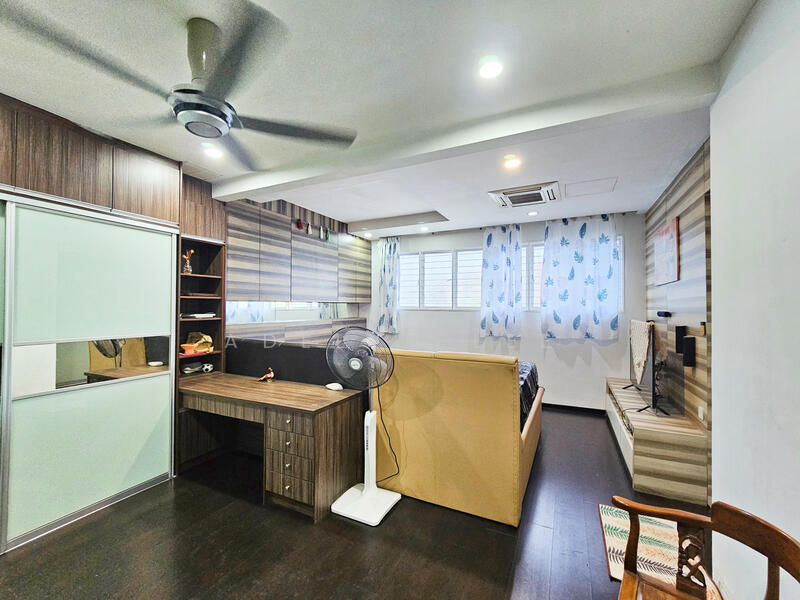 Untuk Dijual - Putra Height