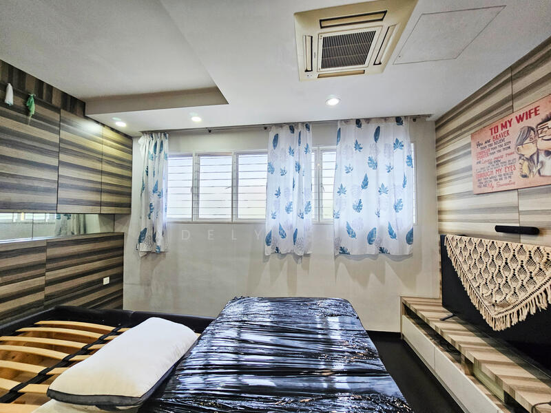 Untuk Dijual - Putra Height