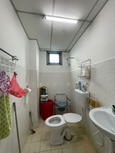 Apartment for Sale at Garden Park - Kaeryn Wong - Bathroom - PropertyGuru.com.my