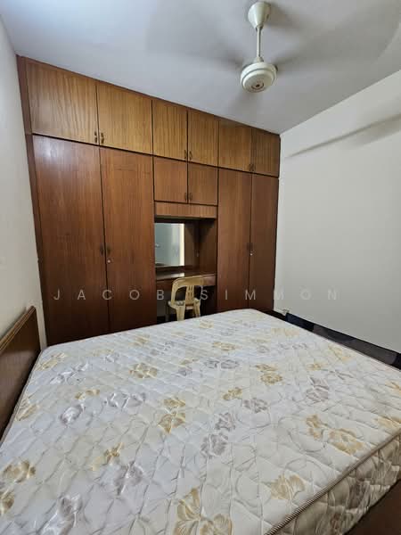 Palm Court Condominium untuk Untuk Disewa - RM 2,500 /bulan, Feb 2026 - Bedroom - PropertyGuru.com.my