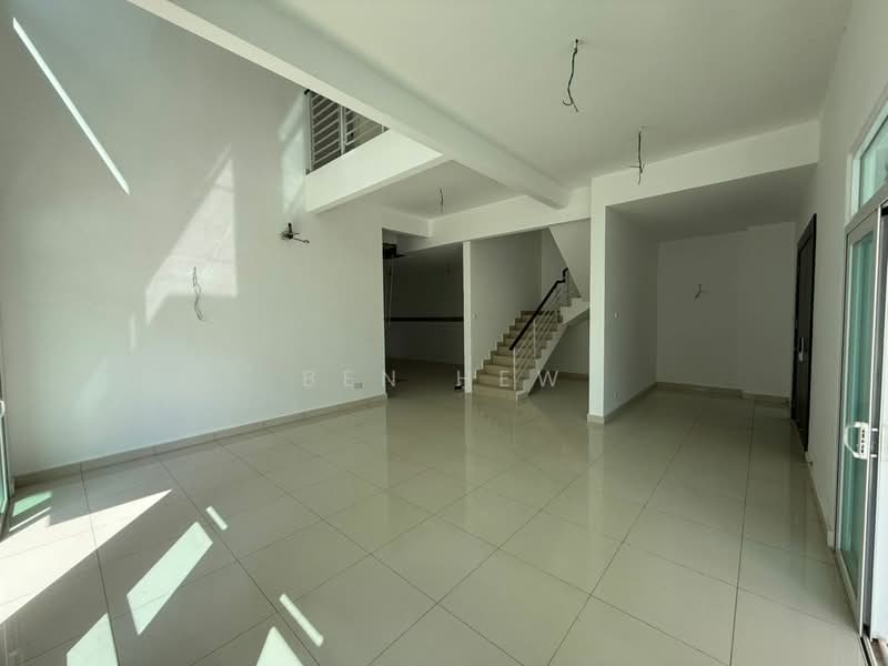 Semi-Detached House for Sale in Sungai Ara (Penang) - Ben Hew - Living Room - PropertyGuru.com.my