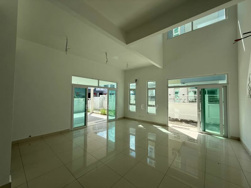 Semi-Detached House for Sale in Sungai Ara (Penang) - Ben Hew - Living Room - PropertyGuru.com.my