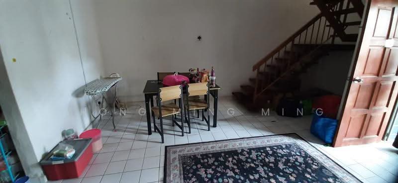 2-storey Terraced House for Sale in Seremban (Negeri Sembilan) - Chong Ming Ming - Dining Room - PropertyGuru.com.my