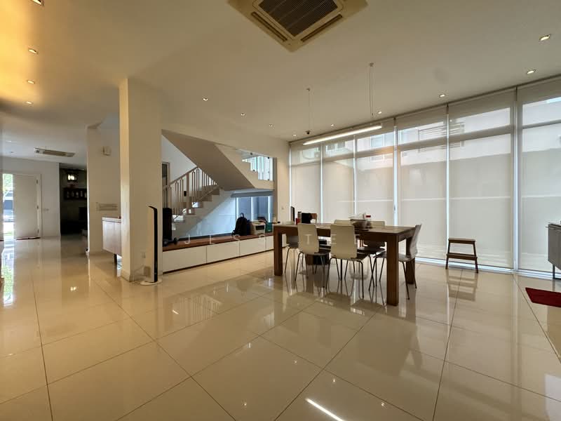 Bungalow House for Sale in Setia Eco Park (Setia Alam) - Jess Tee - Living Room - PropertyGuru.com.my