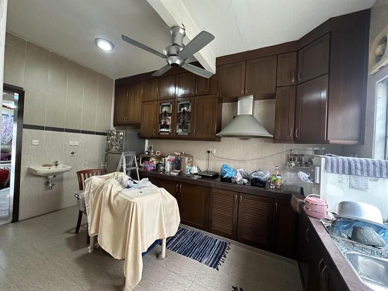 Rumah Teres 2-Tingkat untuk Dijual di Taman Pinggiran Usj (Subang Jaya) - Christie Chan - Kitchen - PropertyGuru.com.my