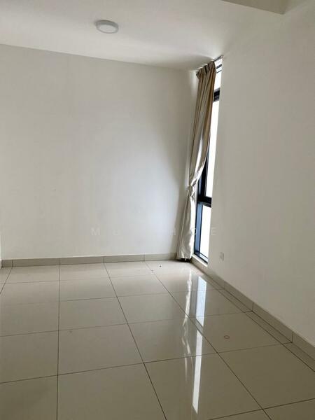 Untuk Dijual - Dua Menjalara