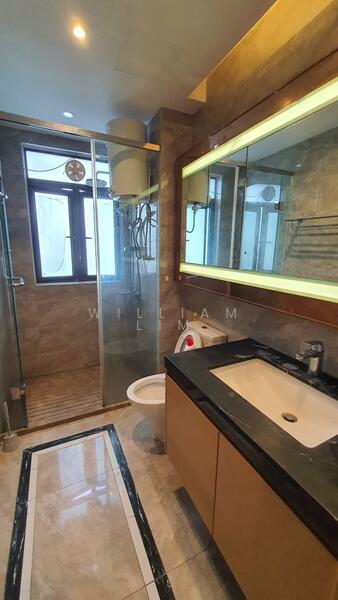 R&F Princess Cove Phase 1 untuk Untuk Disewa - RM 2,200 /bulan, Mac 2026 - Bathroom - PropertyGuru.com.my